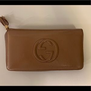 Gucci wallet